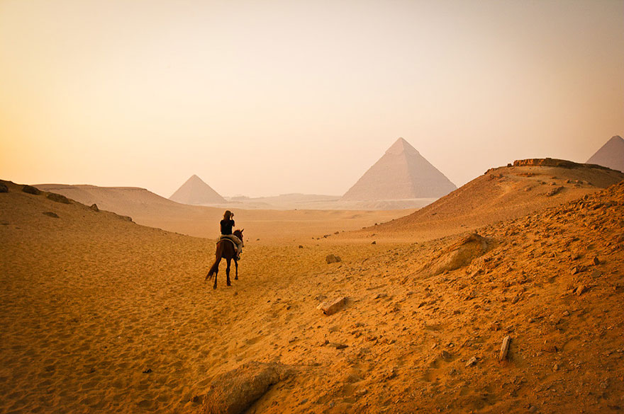 10-giza-pyramids-egypt