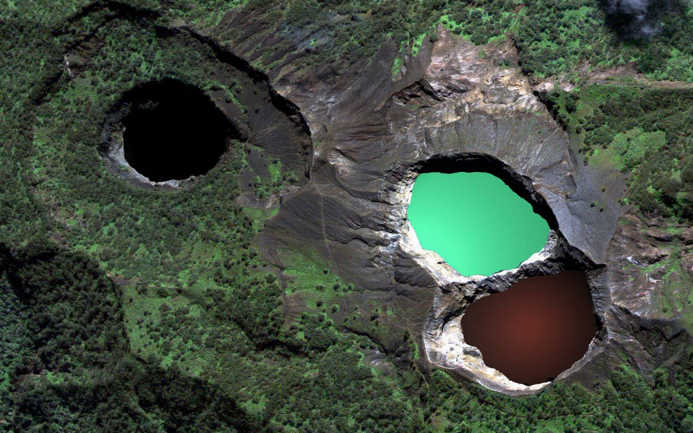 1. The Magnificent Three Color Lakes, Kelimutu - Mount Kelimutu, Flores